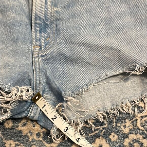 Abercrombie + Fitch The Mom Short Mid Rise Denim Distressed Blue Shorts Modern - Picture 9 of 12